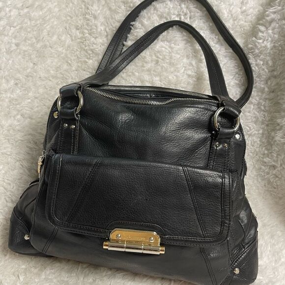 B Makowsky leather Black large shoulder bag gold & Silver tone hardwares. - Picture 6 of 16